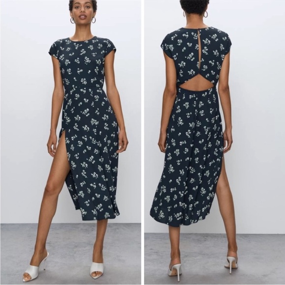 Babaton Dresses & Skirts - ARITZIA Babaton Hamptons Navy Floral Midi Dress